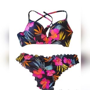 Shade & Shore Bikini 34B top M bottom